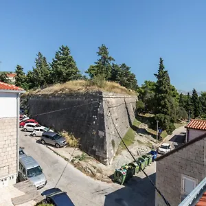 Old Town Experience, Sea View, Center&beach, 2bthr Apartment Split